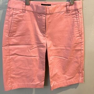 J. Crew SZ 000 Bermuda stretch Shorts 97% cotton, 2% Elastine